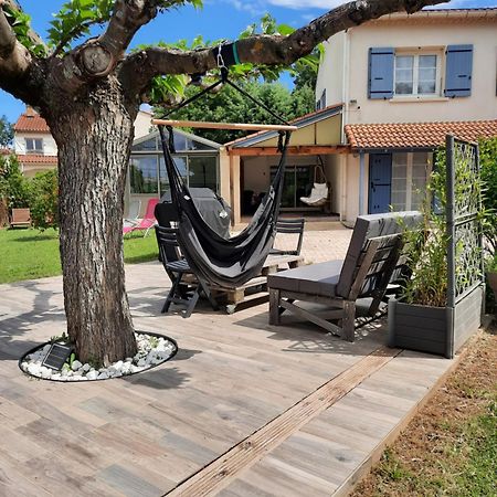 Gite Ma Vie La 3 Etoiles, Jacuzzi, Animaux Acceptes Saint-Julien-de-Cassagnas Exterior foto