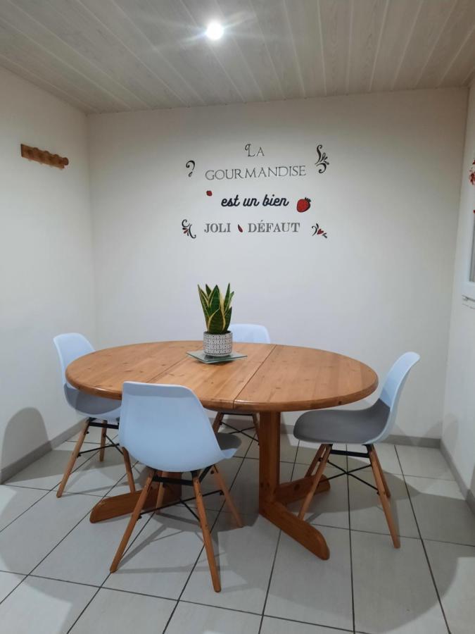 Gite Ma Vie La 3 Etoiles, Jacuzzi, Animaux Acceptes Saint-Julien-de-Cassagnas Exterior foto